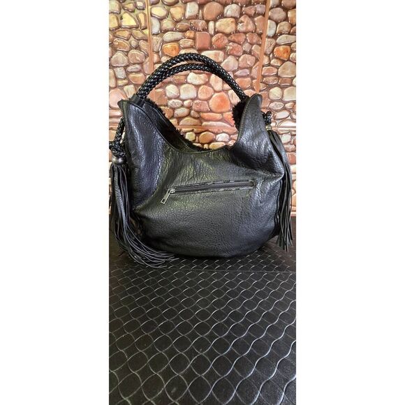 Black Tassel Faux Fur Shoulder bag - Picture 3 of 11